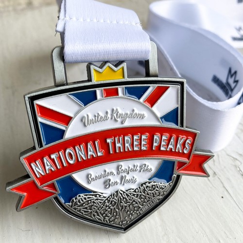National three peaks medal - three,